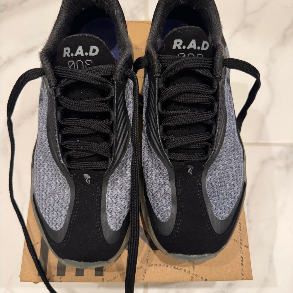 Women’s R.A.D. One size 6.5